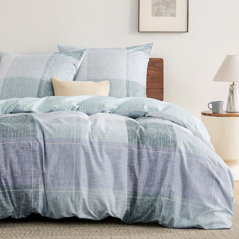 Bedsure Reversible Duvet Cover Set with Zipper Closure GentleSoft™️, King Duvet Cover + 2 King Pillowcases, Green Plaid