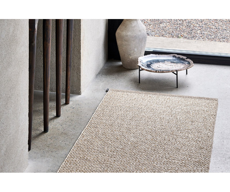 Effi Area Rug in Gray/Mud, Rectangle 2' x 2'9"