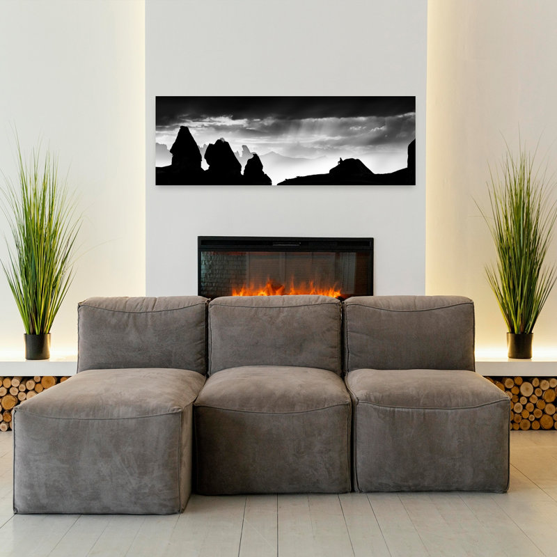 «Dramatic Desert Silhouette Dramatic Abstract Contemporary Mountain Mountain», art mural, H 48 po x l 16 po