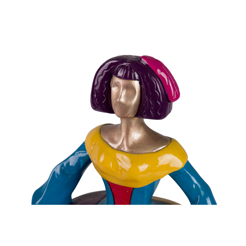 People Figurines & Sculptures