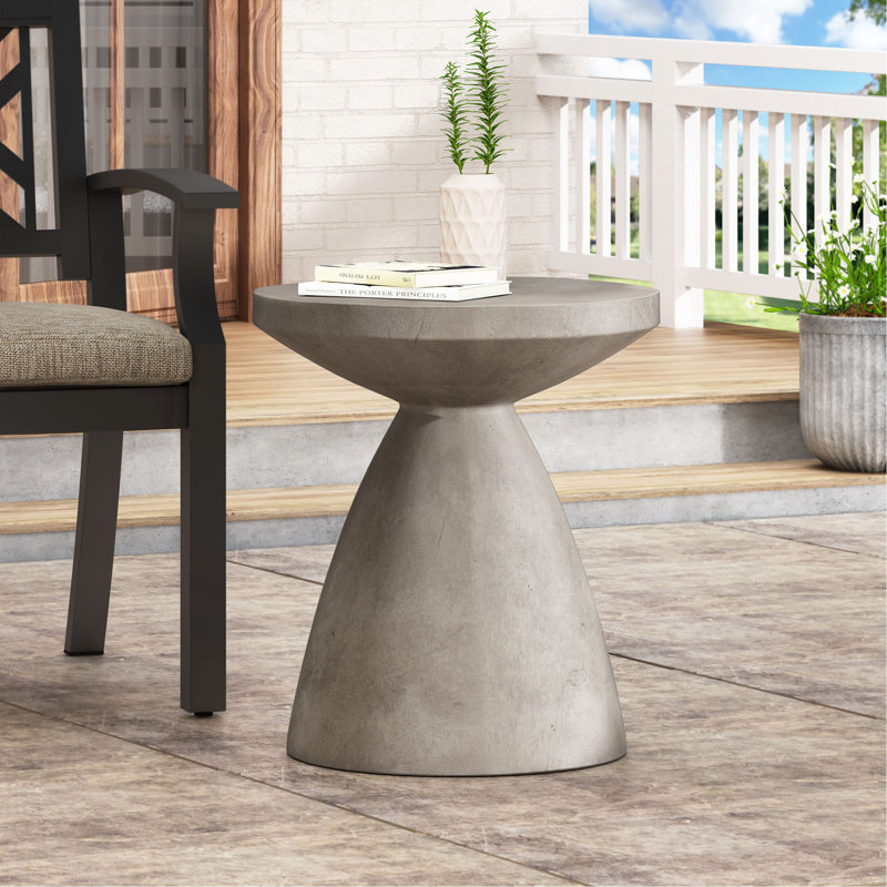 Table d'appoint d'extérieur en béton léger