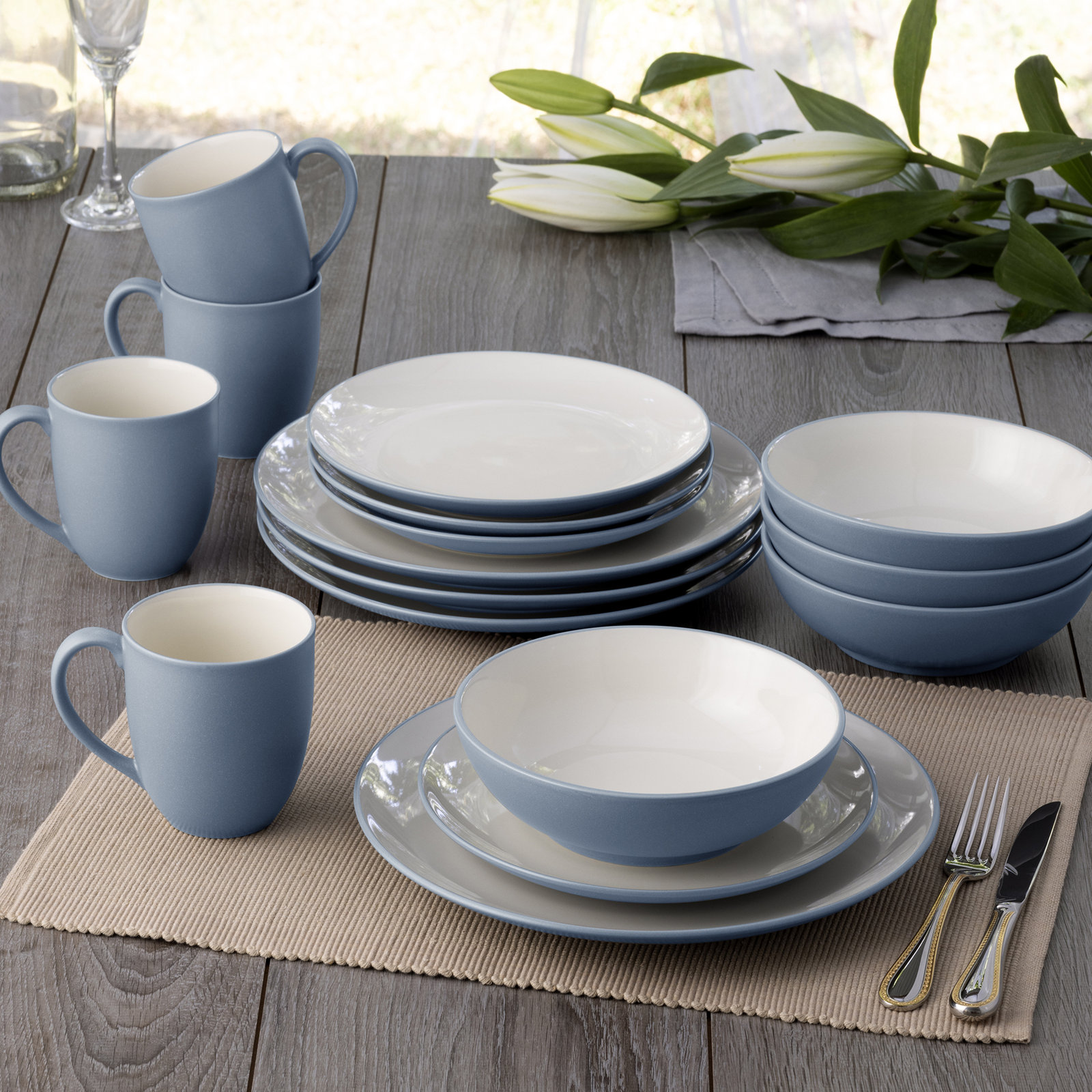Noritake Colorwave Coupe Salad Plates, 8-1/4", Ice