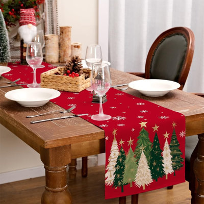 Christmas Table Runner 13X72 Inch, Xmas Trees Snowflakes Winter Holiday Decorative Farmhouse Table Decorations For Kitchen Dinning, Indoor Outdoor Dinner Party Decor (Red) GT150-72