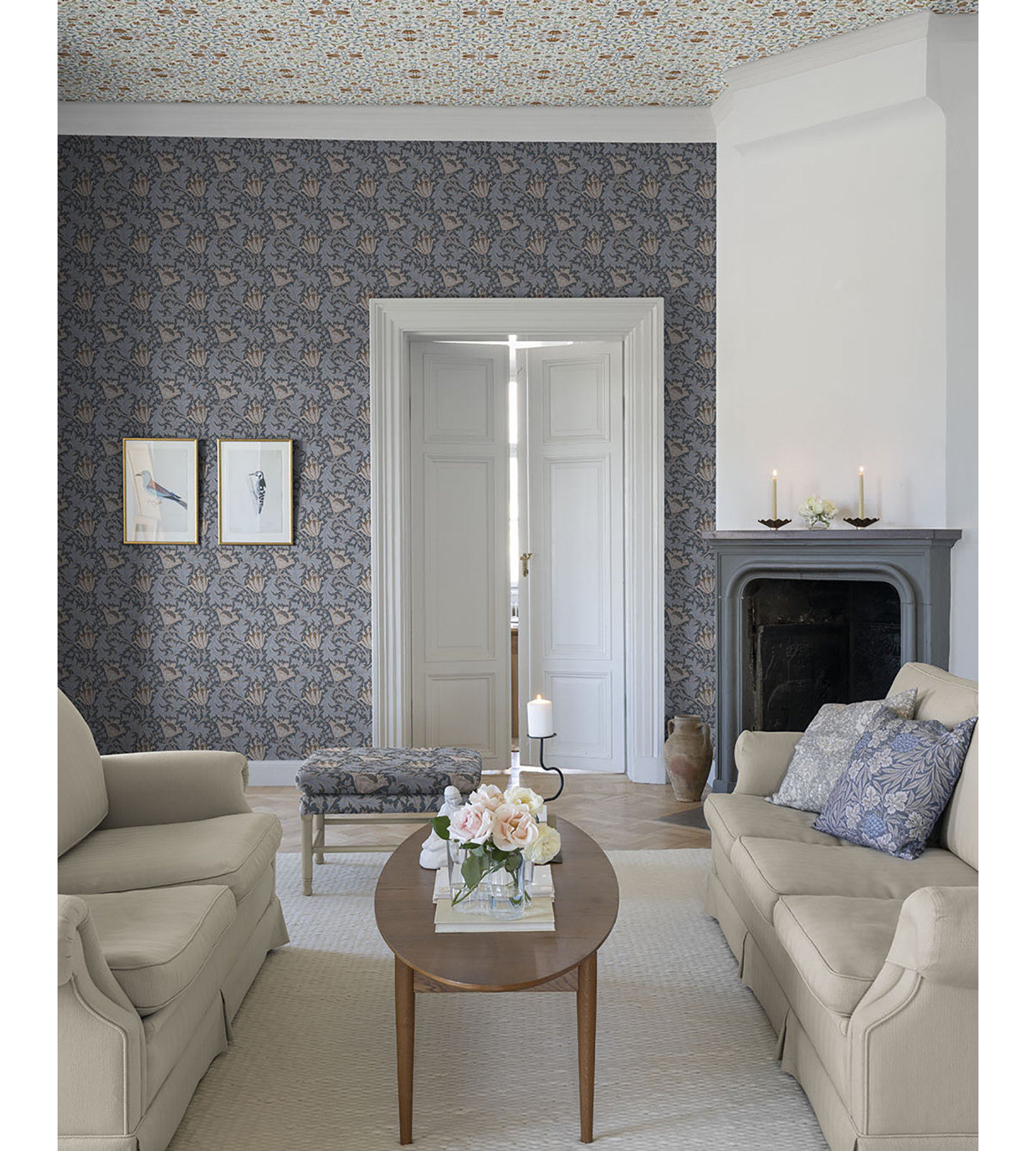 Anemone Floral Wallpaper, Dark Blue