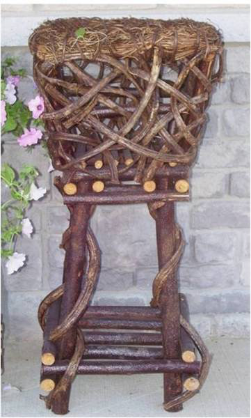 Lola Wood Elevated Planter