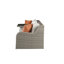Canapé de patio en tissu beige et osier gris avec 2 coussins et 2 repose-pieds