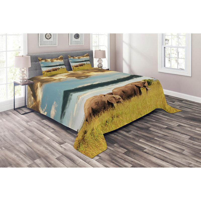 Safari Rustic Polyester Coverlet, King Bedspread + 2 Shams