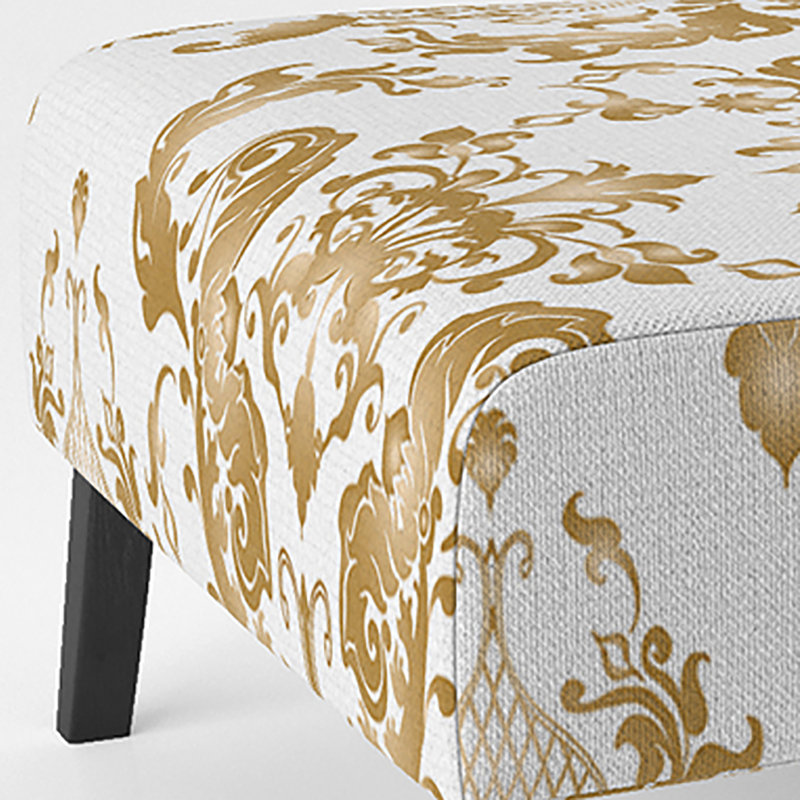 Fauteuil de chambre rembourré à motif damassé blanc et doré