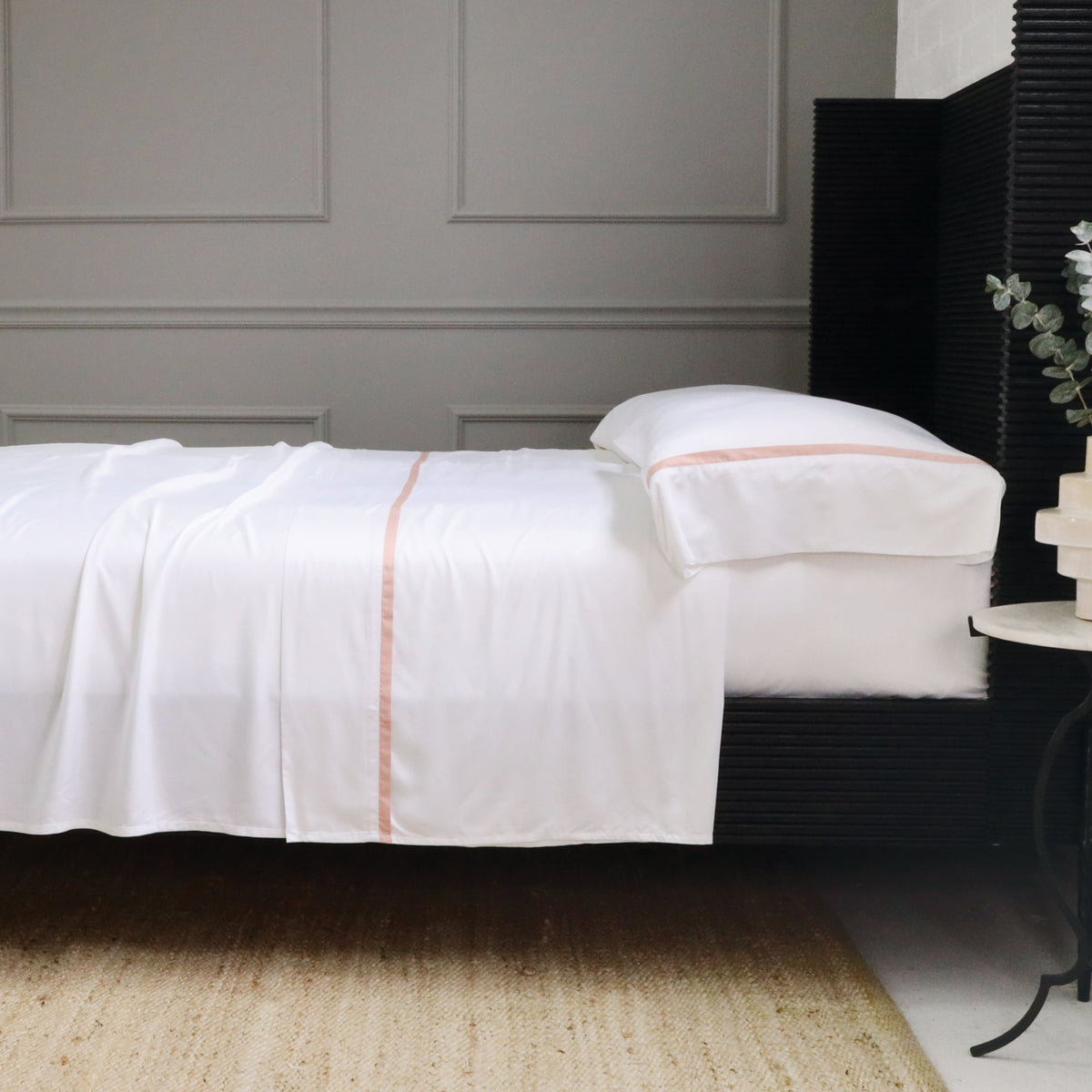 Langston Sateen Pillowcase, King, White/Pink