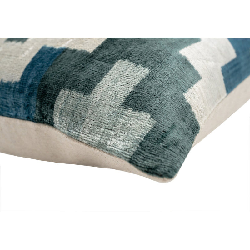 Velvet Throw Pillow