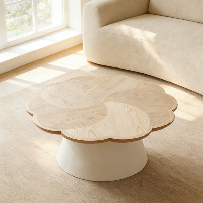 Table basse en bois à motif floral