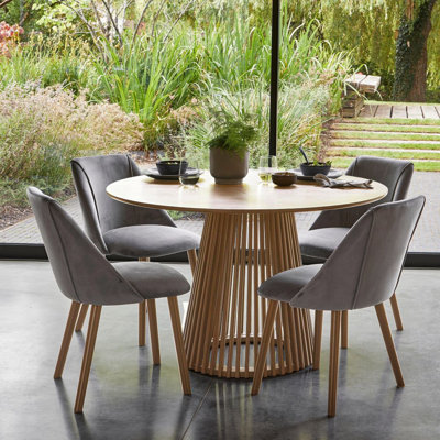 Hopley 4 - Person Dining Set