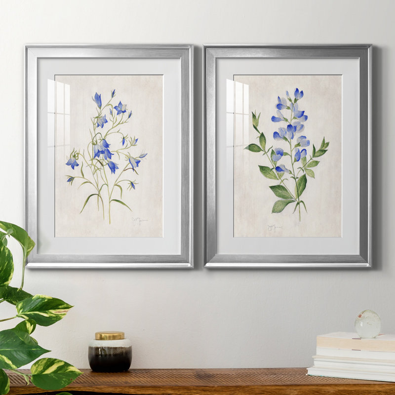 «Blue Botanical I», ensemble de 2 reproductions d'art, Blanc, H 18,5 po x l 49 po x P 1,5 po, Papier avec cadre argenté