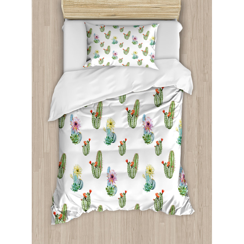 Traditional Polyester Floral Duvet Cover, Twin