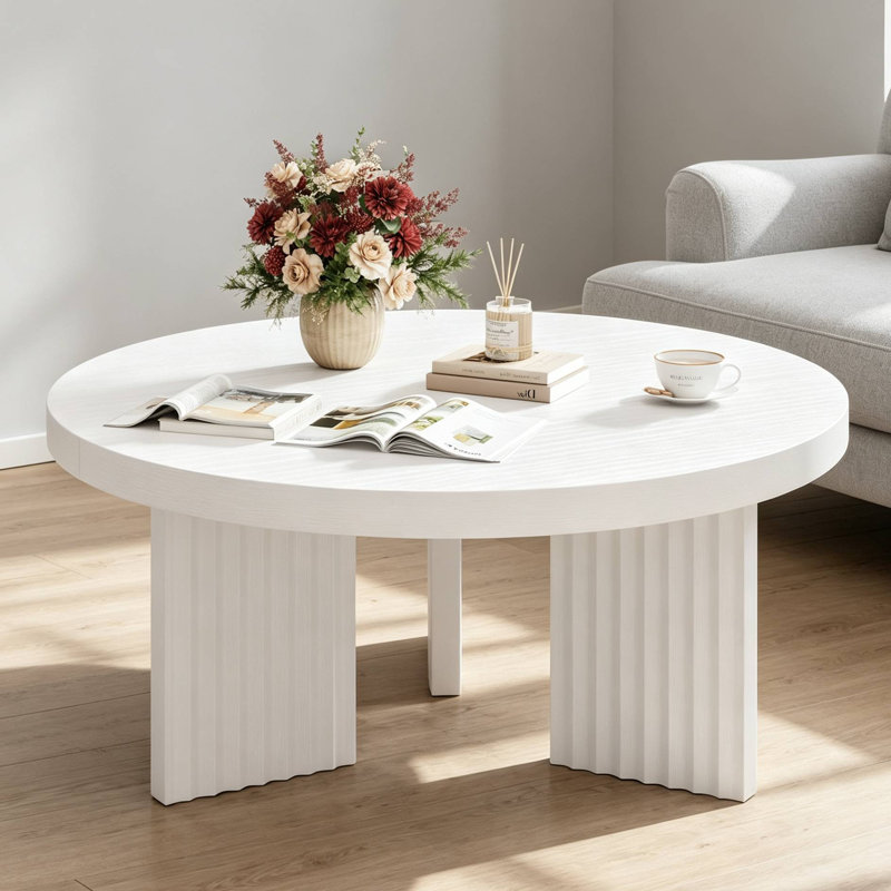 Table basse ronde de 85 cm (33,5 po), table d'appoint ronde avec pieds cannelés et plateau de 3,3 cm (1,3 po) d'épaisseur, idéale pour le salon ou la chambre. Montage facile.