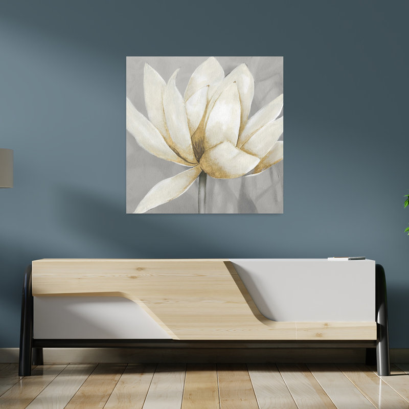 Art doré, nénuphar doré II abstrait contemporain, fleur de magnolia, H 36 po x l 36 po