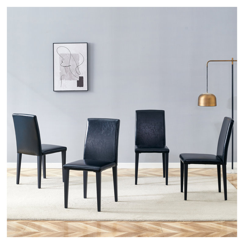 Ensemble de 4 chaises de salle à manger rembourrées en cuir synthétique noir moderne avec pieds robustes en métal