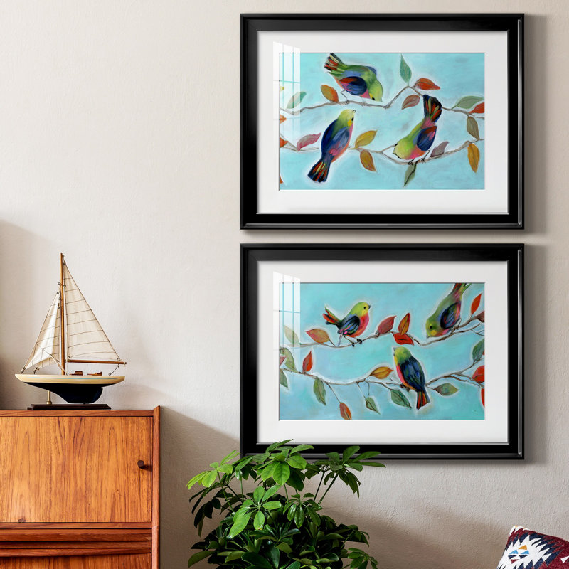 Bitty Birds I, toile encadrée de qualité supérieure - prête à être accrochée, Or, H 26,5 po x l 73 po x P 1,5 po, Blanc
