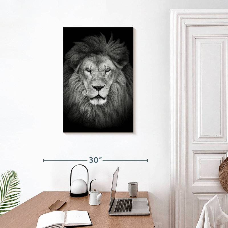 Brampt Alpha Lion Head, 30" H x 20" W