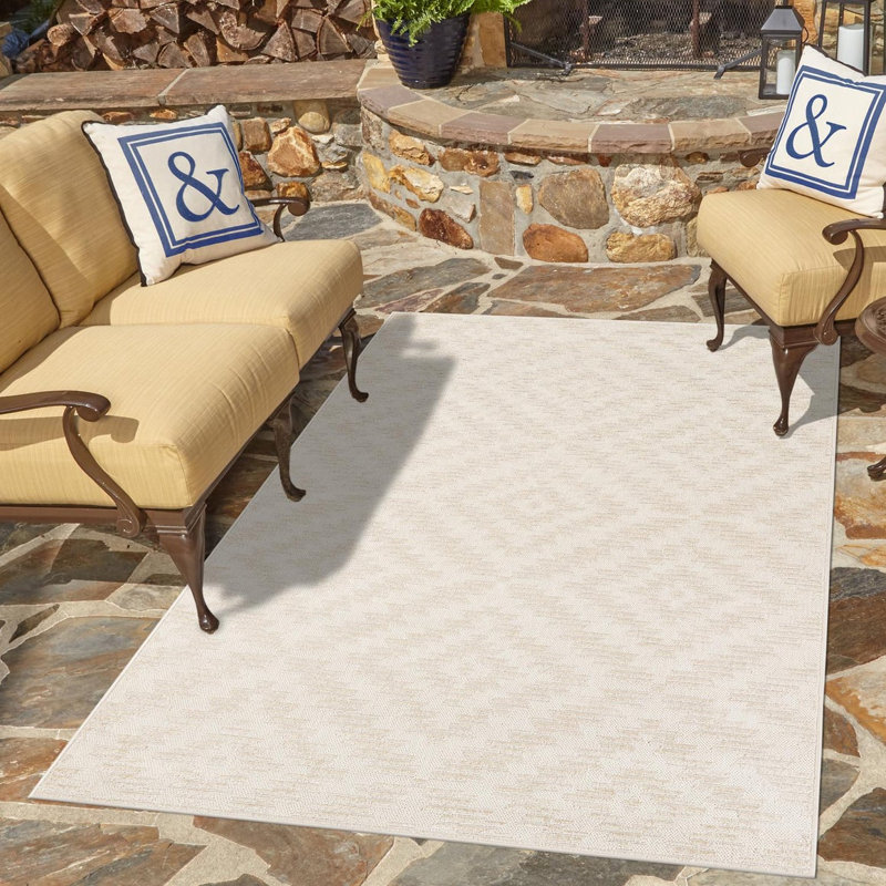 Sabrina Soto Zigzag Indoor/Outdoor Rug, Rectangle 2' x 3'1"