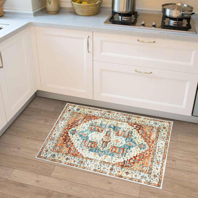 Machine Washable 4x6 Ft Vintage Rug, Ultra Soft, Non-Slip, Pet & Child Friendly for Living Room/Bedroom/Nursery (Red)