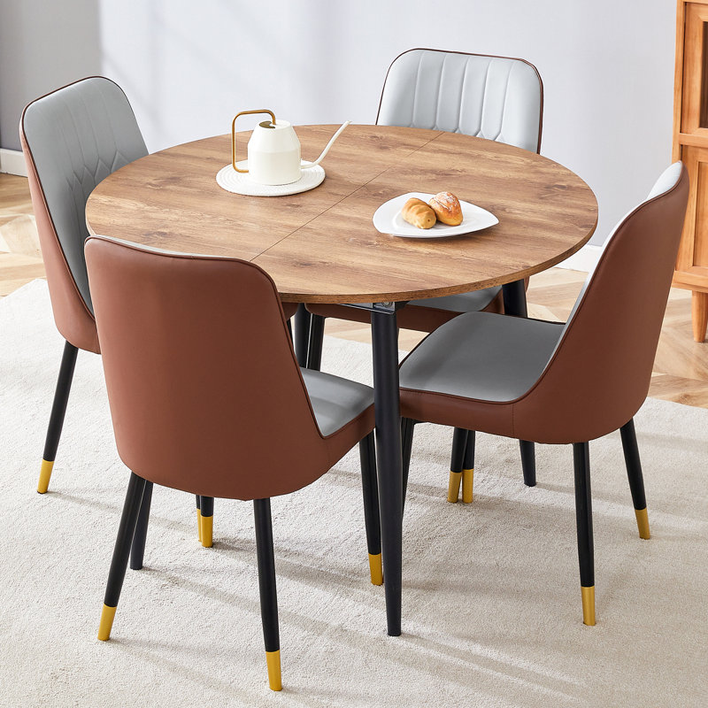Ensemble de table et chaises