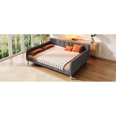 Grand lit de jour rembourré gris avec 4 pieds de soutien, conception moderne, structure et bois de pin massif, tissu en lin, siège confortable pour dormir, facile à assembler, convient au lit de jour de décoration intérieure,
