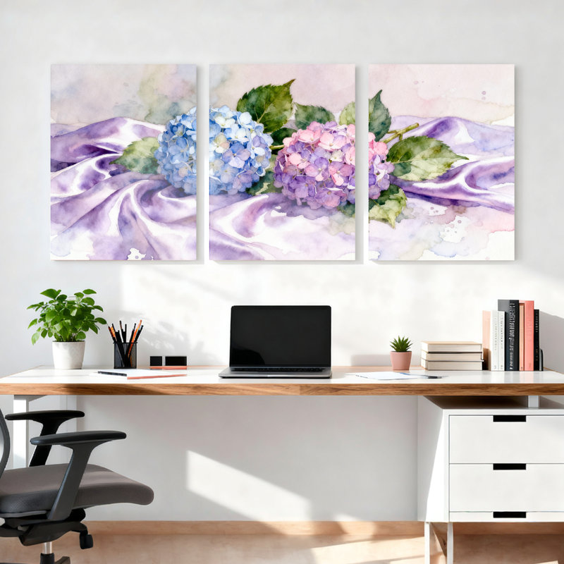 Fleurs d'hortensias sur toile de soie mauve, impression de style aquarelle (ensemble de 3), H 24 po x l 48 po