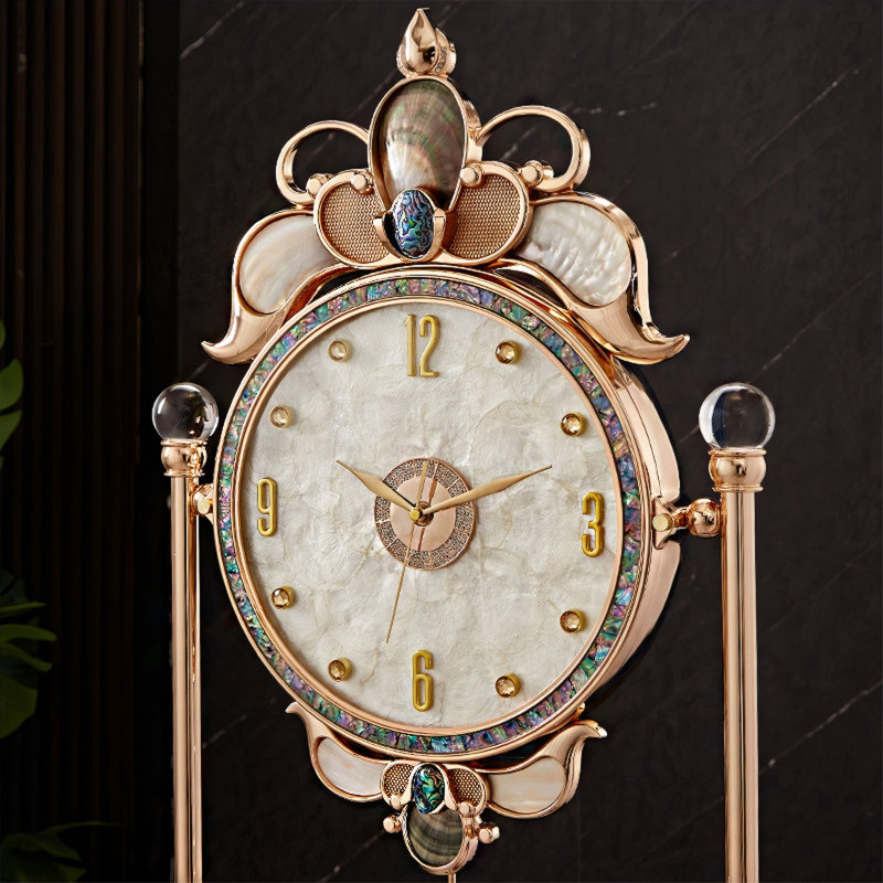 Horloge de luxe or