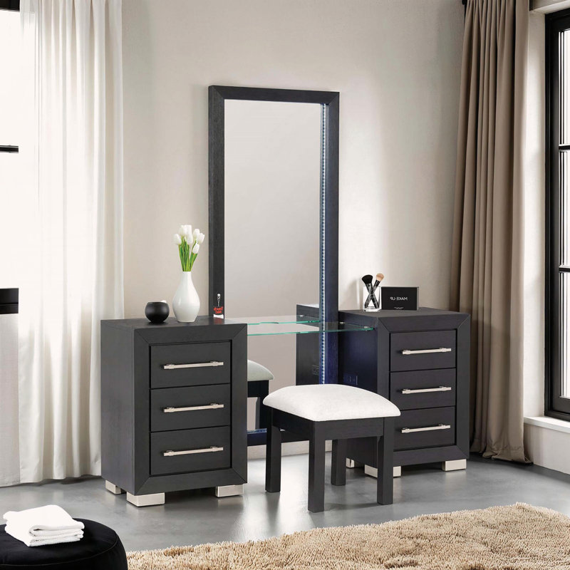 Coiffeuse contemporaine avec port USB et miroir pleine longueur