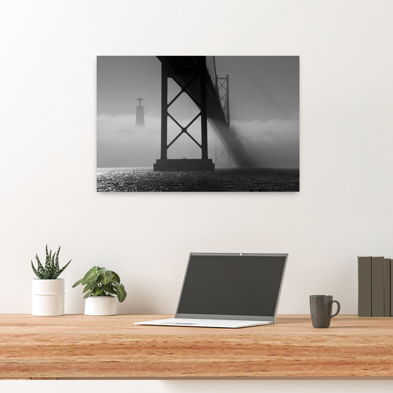 «Misty Lisbon Morning Dramatic Serene Tranquil Architecture City», reproduction d'art, 16" H x 24" W