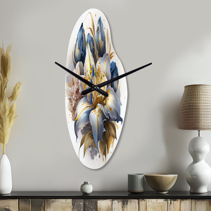 Horloge murale asymétrique en métal Hainault, Grand