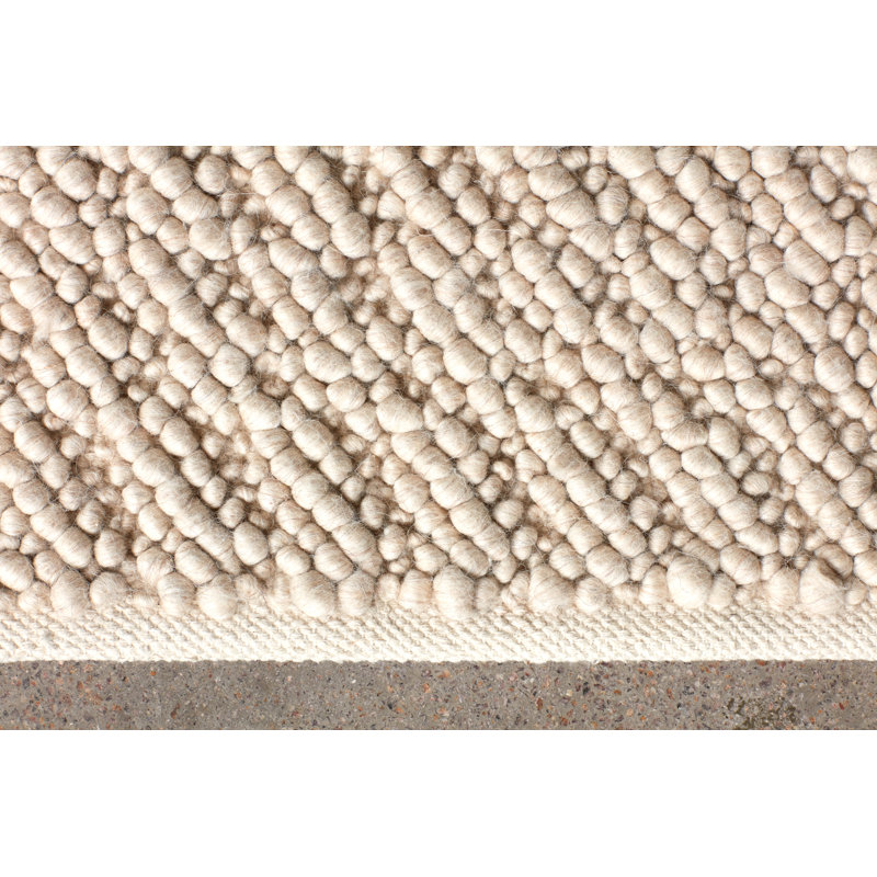 Gravel Area Rug in Ivory, Rectangle 6' x 8'