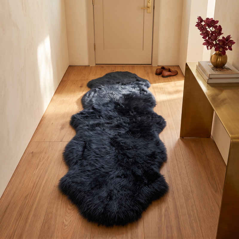 Fieldman Area Rug In Blue Indigo, Novelty 2' x 5'6"