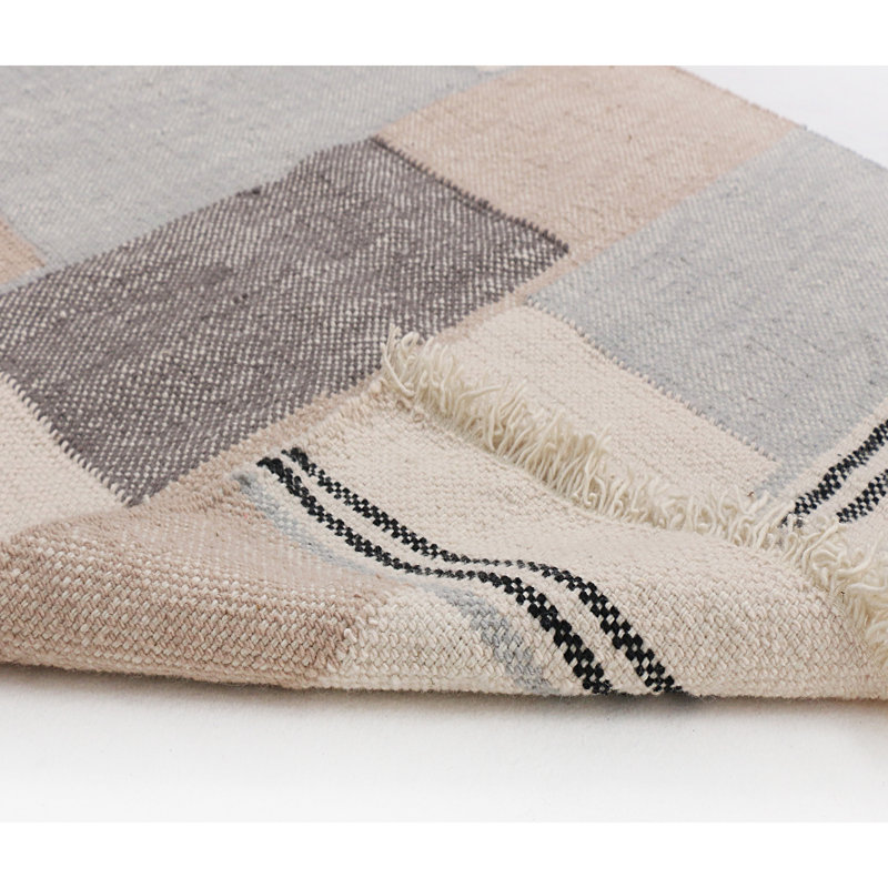 Geometric Area Rug in Beige/Gray/Black, Rectangle 9' x 12'