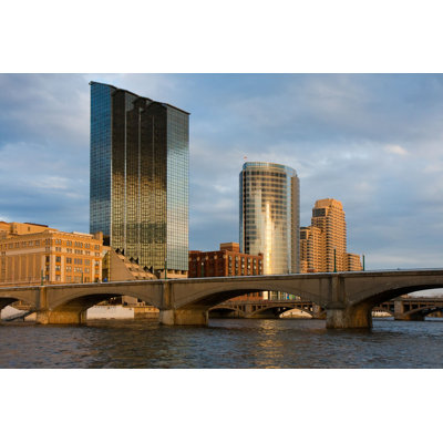 " Grand Rapids, Mi Skyline "
