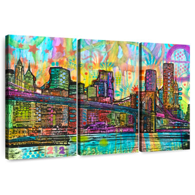 Lilie, pont coloré de New York-Brooklyn