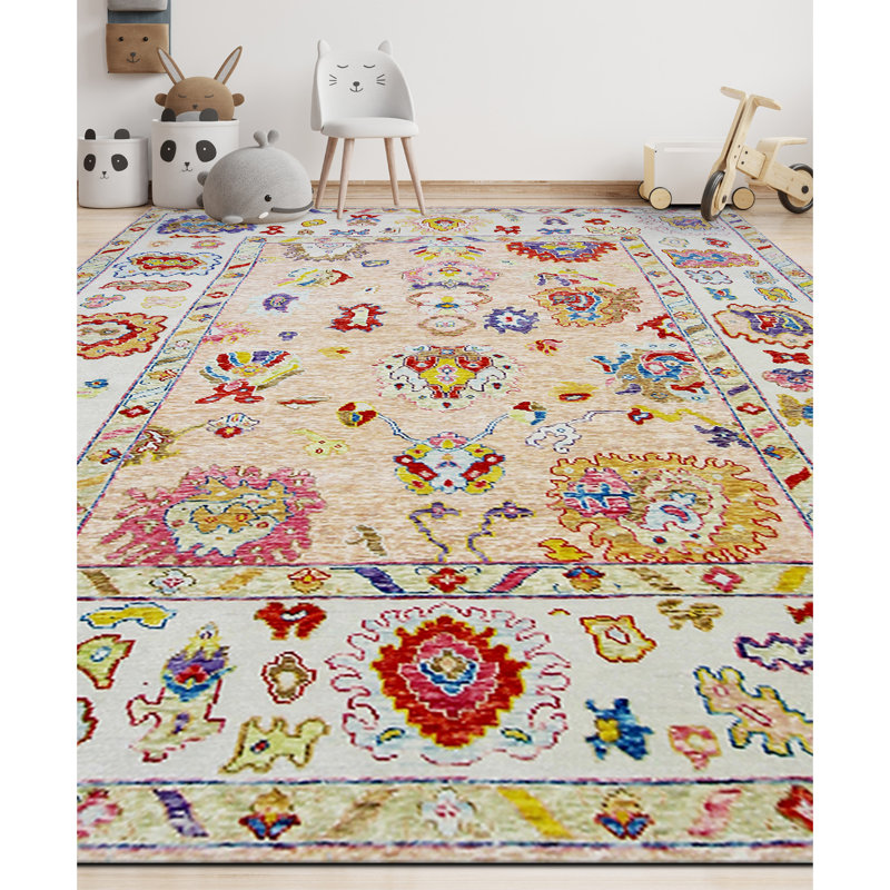 Oriental Area Rug in Ivory, Rectangle 9' x 12'