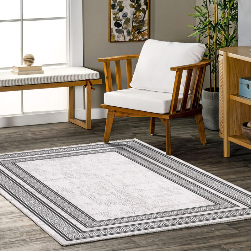 Menatac Geometric Indoor / Outdoor Rug, Rectangle 5'3" x 8'3"