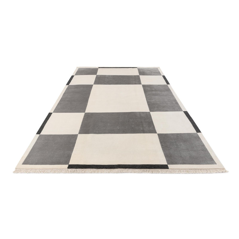 Howard Ivory Rug