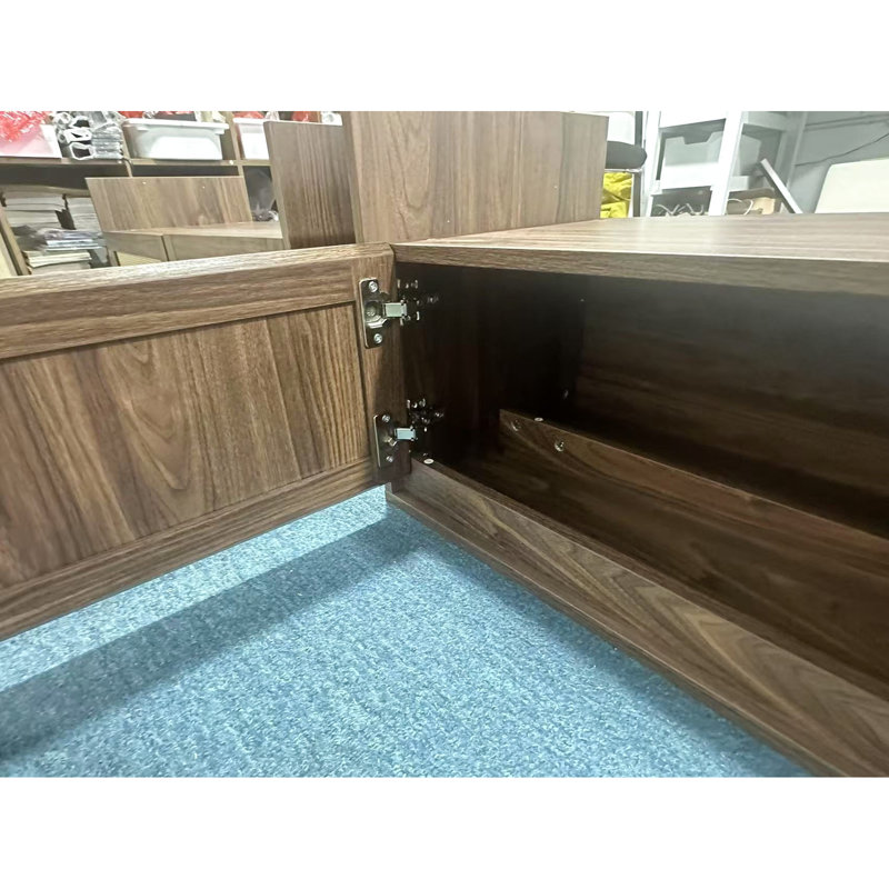 Banc en similicuir avec siège rembourré et conception résistante, bois franc d'ingénierie, grand espace de rangement pour le banc d'entrée en PP Mid-Century Essentials, coussin amovible, sièges confortables