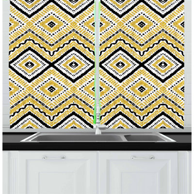 Pointed Kitchen Curtain
