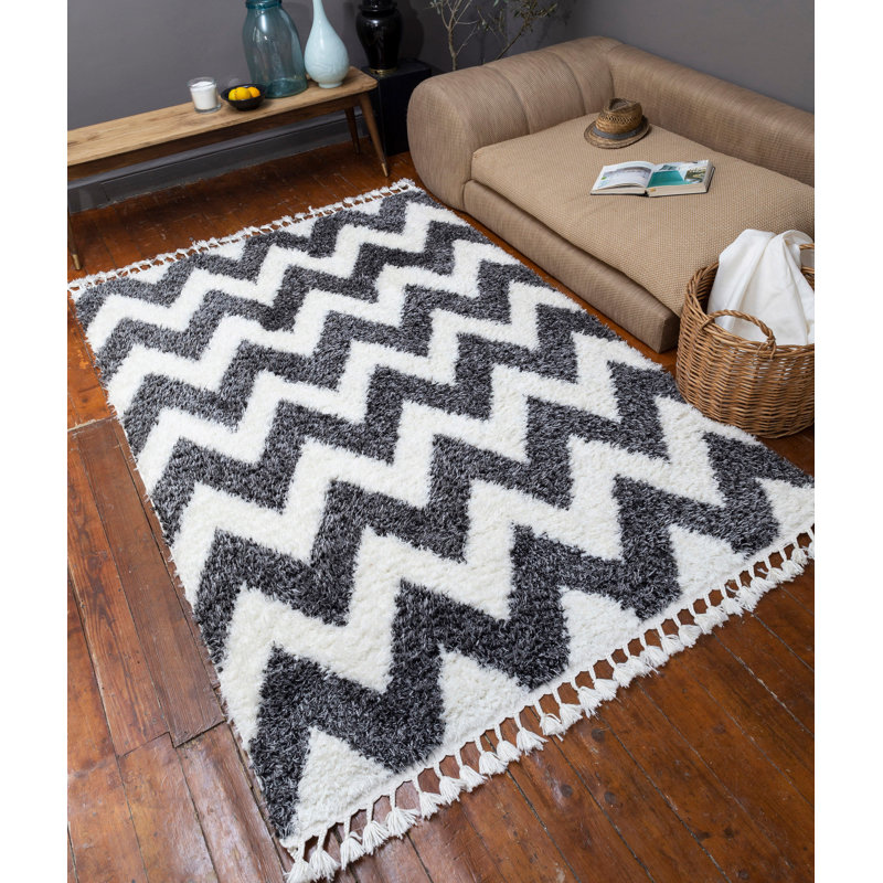 Tapis rectangulaire en polyester tissé à la machine Donnivan, Rectangle 3 pi 11 po x 5 pi 11 po