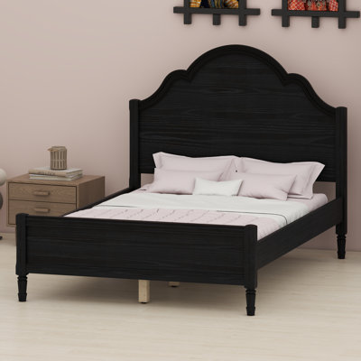 Élégante base de lit plateforme avec tête de lit classique et pied de lit assorti pour une décoration de chambre intemporelle