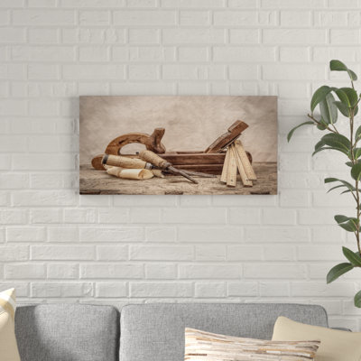 Ciseau à bois rétro, impression d’art graphique sur toile tendue