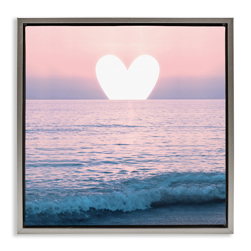 Cœur rose au lever du soleil sur l'océan, Cadre flottant gris lustré, H 25 po x l 25 po