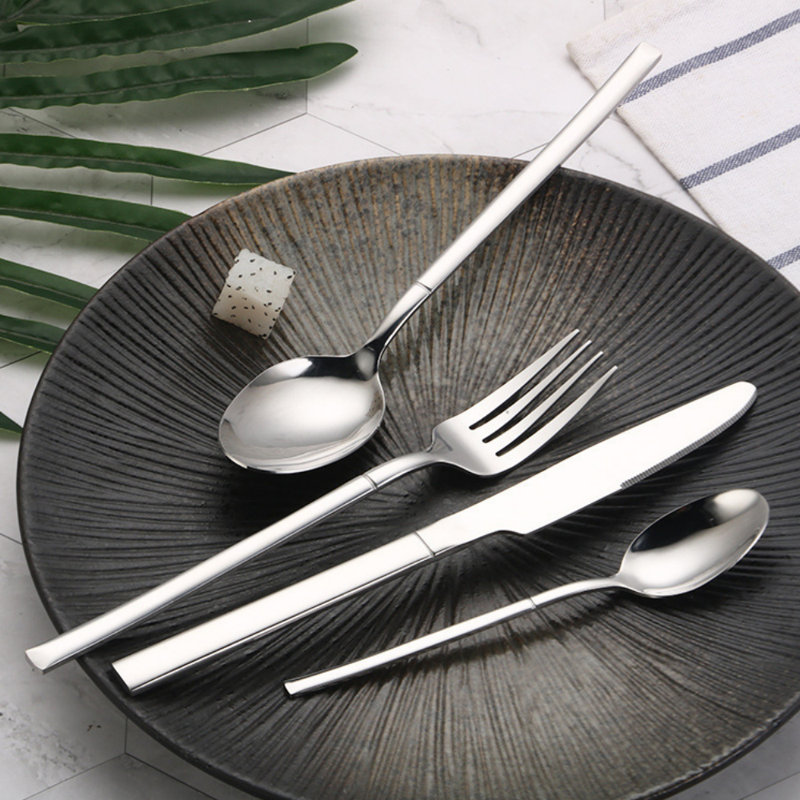 Mercer41 Manwel Stainless Steel Flatware Set - Service for 6, Silver