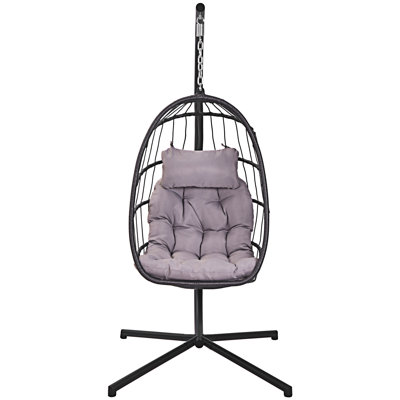 Chaise suspendue en osier pour l'extérieur