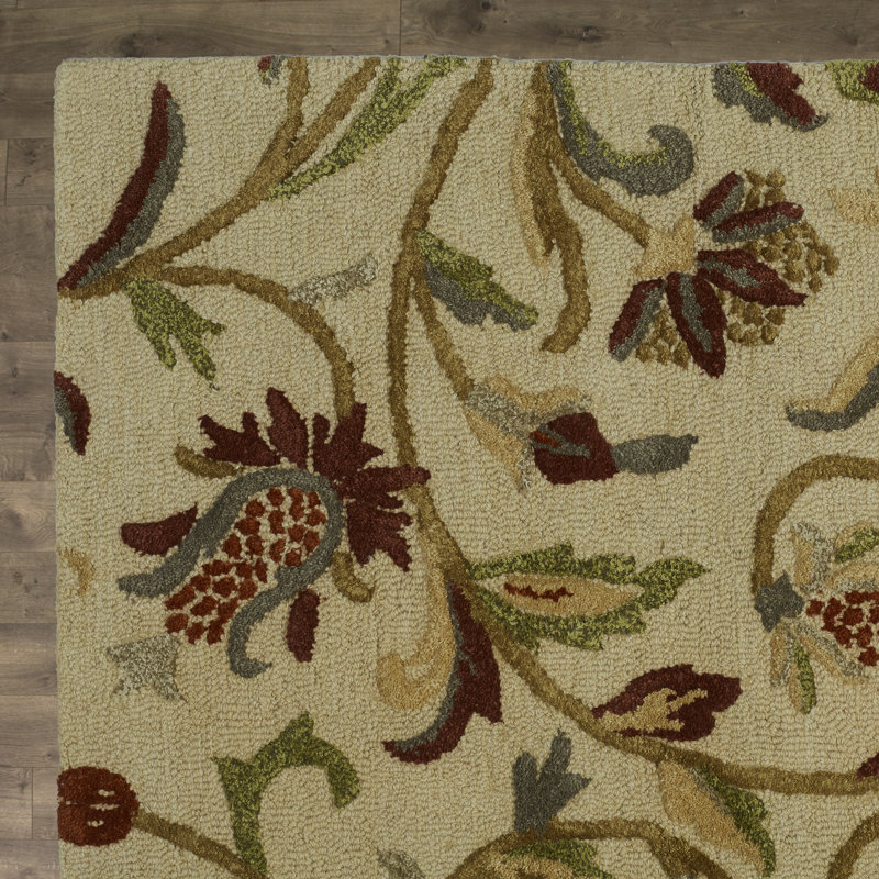 Tapis touffeté à la main à motif floral Lymon, Rectangle 2 pi 6 po x 4 pi