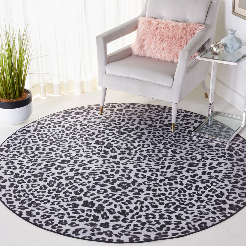 Faux Hide Performance Machine Washable Animal Print Rug, Round 6'